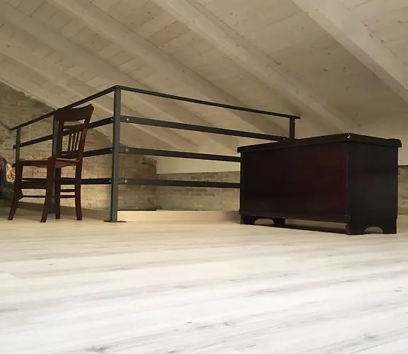 Nyaraló Casa Piazza Gramsci 1 *