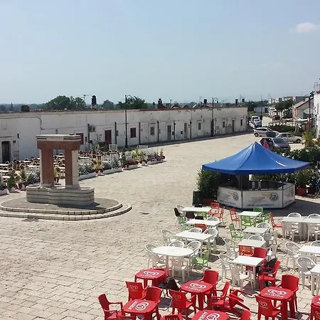 בית נופש Casa Piazza Gramsci 1 *