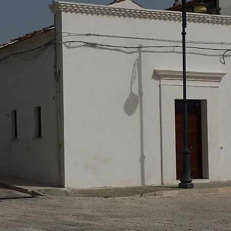 Casa Piazza Gramsci 1 * Scanzano Jonico